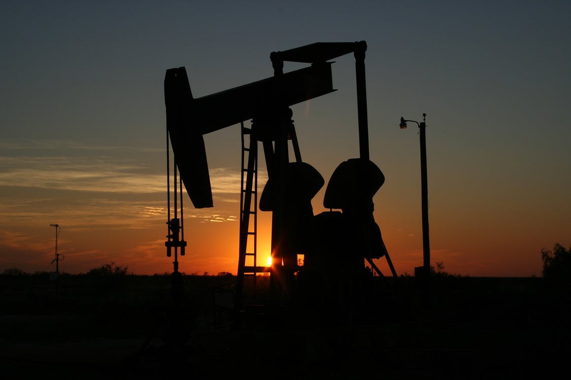 Tensions géopolitiques : le pétrole profite d’une accalmie