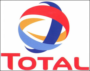 prix du petrole Total a annoncé début mai la signature d'un accord avec l'américain occidental petroleum en vue du rachat pour 8,8 milliards de dollars des actifs pétroliers et gaziers du groupe anadarko en algérie, au ghana, au mozambique et en afrique du sud, dans le cadre d'une opa d'occidental petroleum sur anadarko.